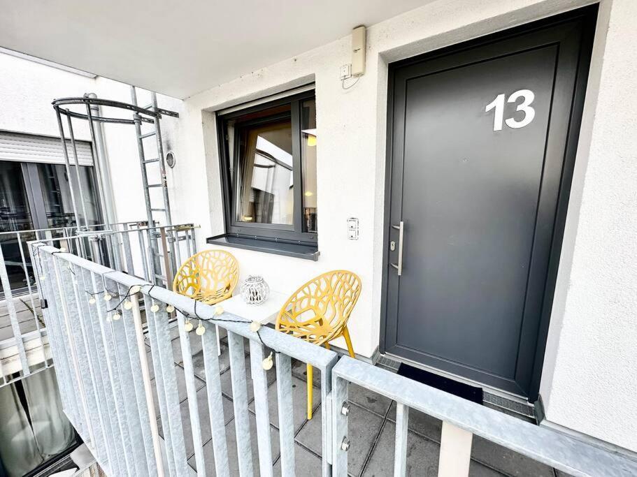 Stylisches Studio Mit Privatem Stellplatz Wenige Minuten Von Der Innenstadt & Mosel Koblenz  Luaran gambar