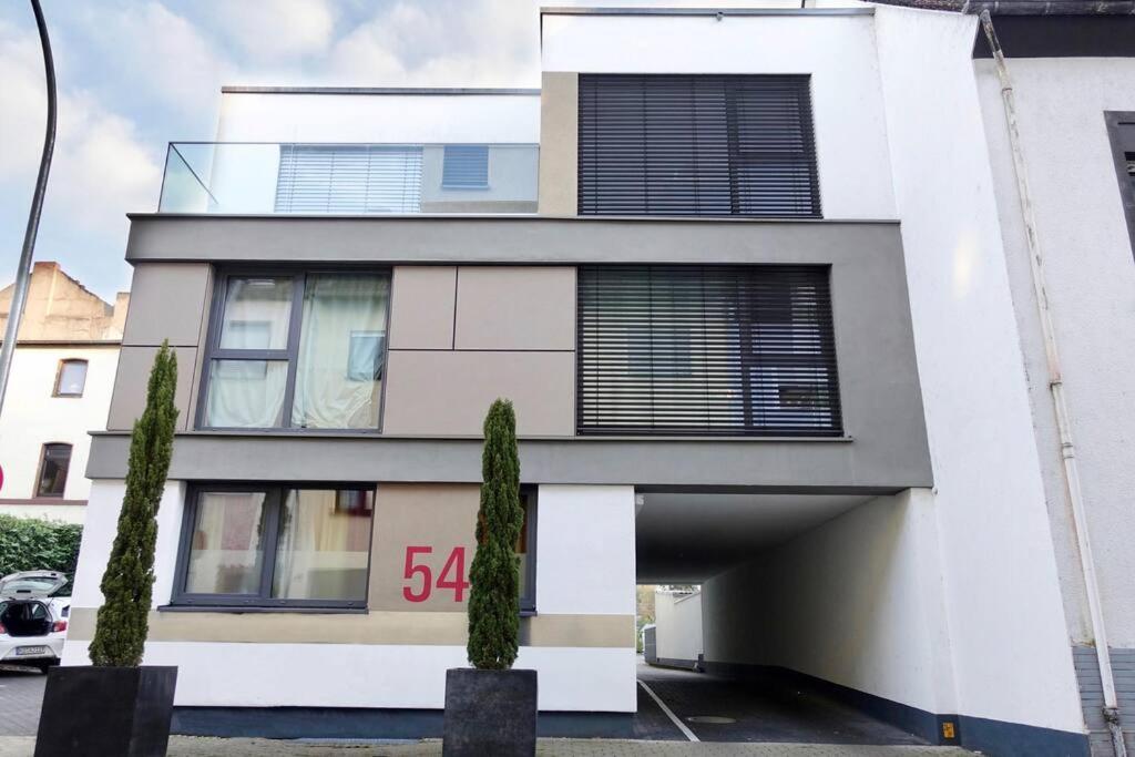 Stylisches Studio Mit Privatem Stellplatz Wenige Minuten Von Der Innenstadt & Mosel Koblenz  Luaran gambar