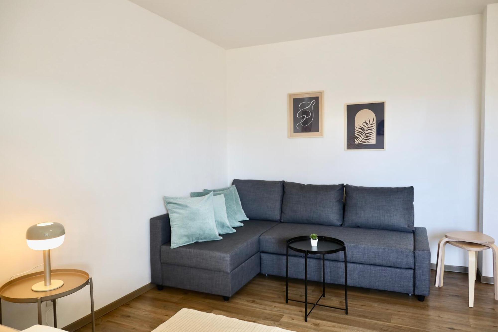 Stylisches Studio Mit Privatem Stellplatz Wenige Minuten Von Der Innenstadt & Mosel Koblenz  Luaran gambar